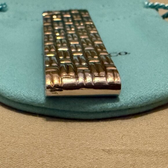 TIFFANY & CO. 18k YG & Silver Basket Weave Money Clip - Picture 5 of 12